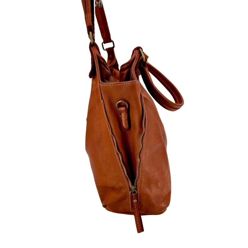 Beatrice – Handcrafted Bag With Side Gussets