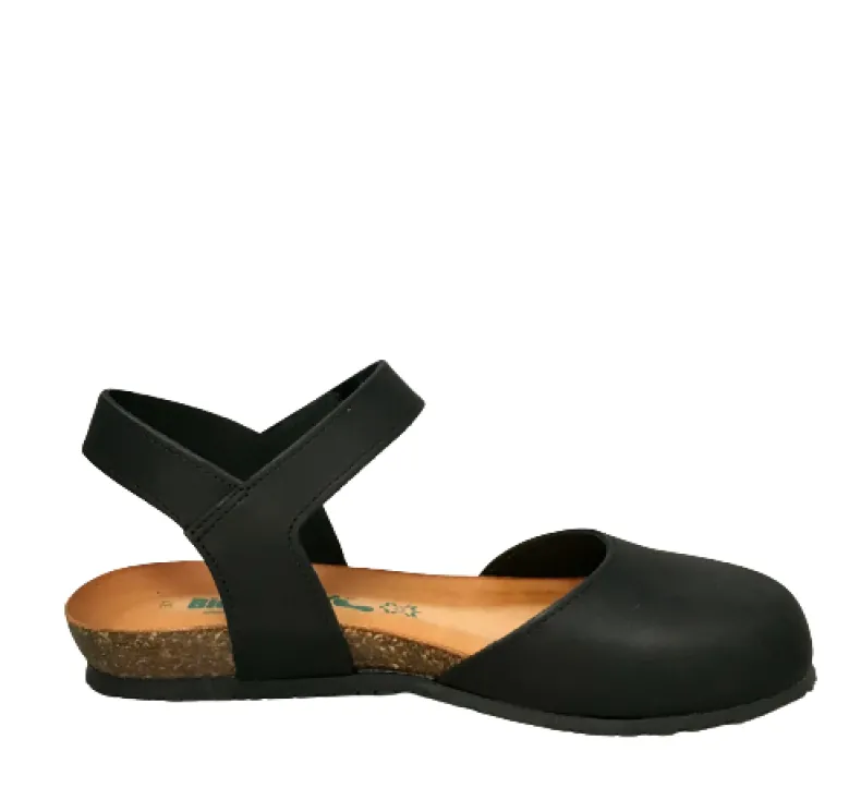 Black Bionatura Sandal Closed At The Tip In Leather