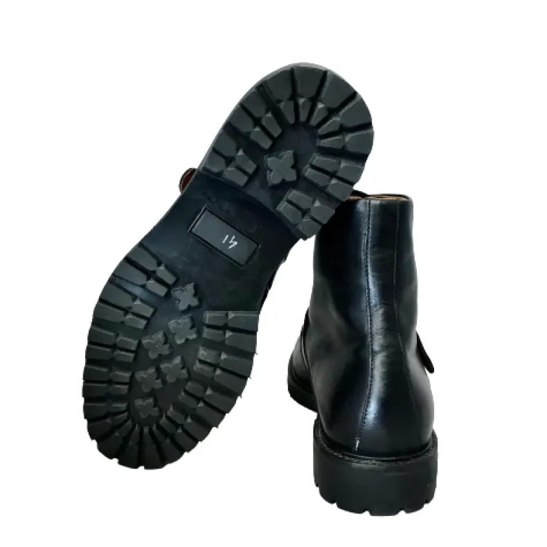 Black Handmade Amphibian With Buckle