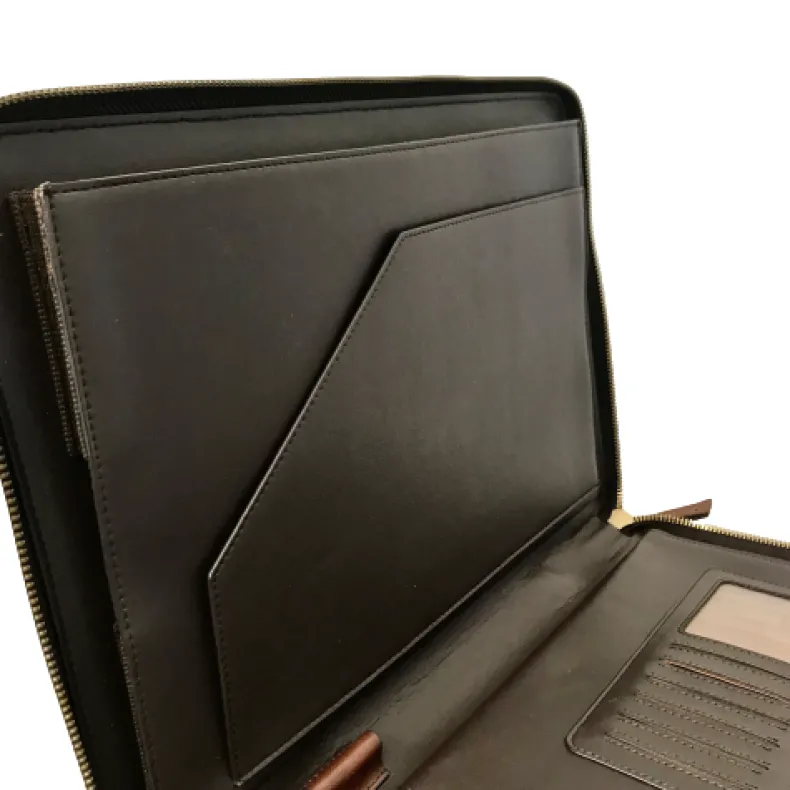 Briefcase In Smooth Leather