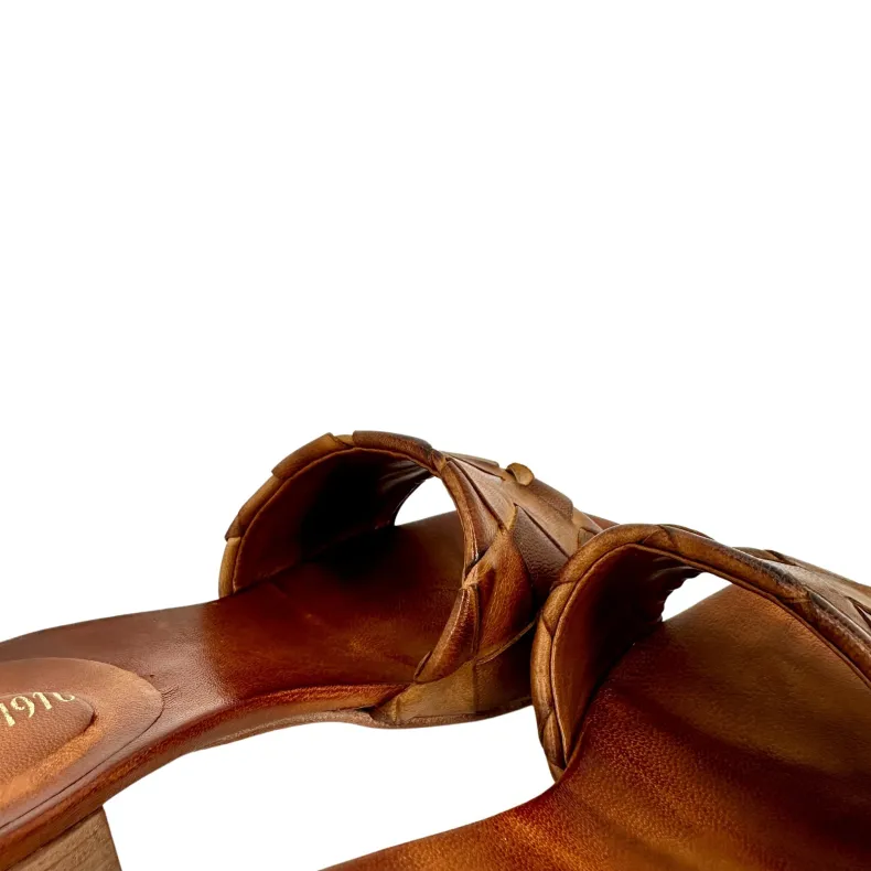 Brown Braided Dipped Leather Slipper