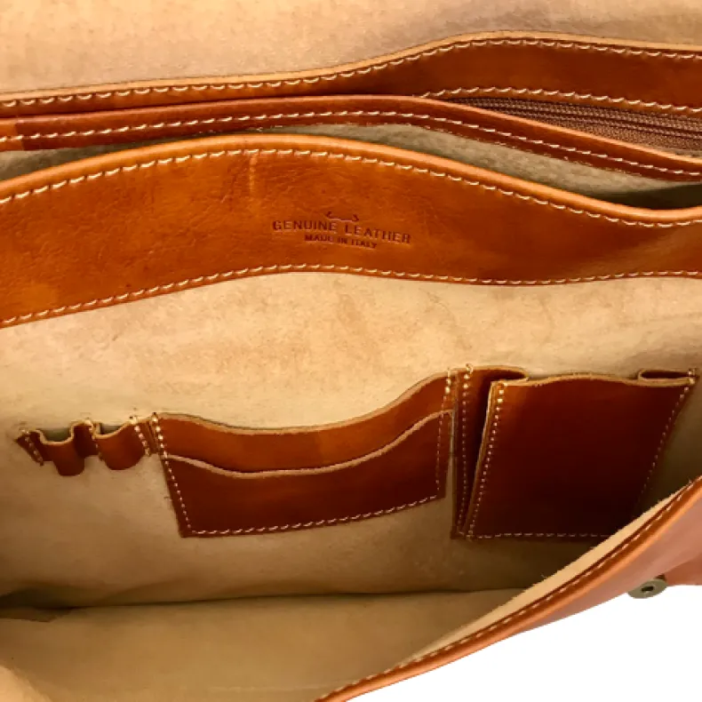 Classic Handcrafted Messenger With 3 Compartments