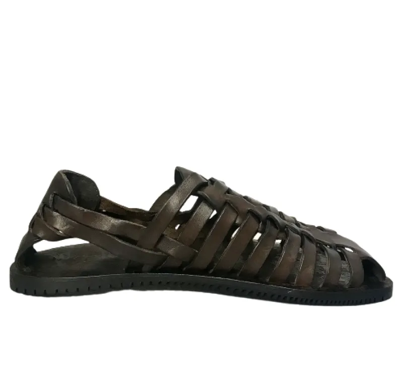 Closed Leather Sandal Mod. M6579