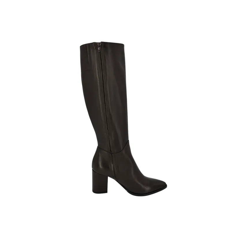 Dark Brown Leather Boot With Heel