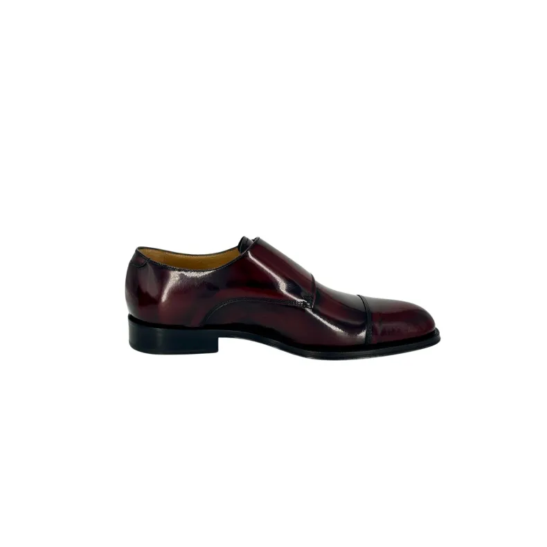 Double Buckle – Burgundy Abraded