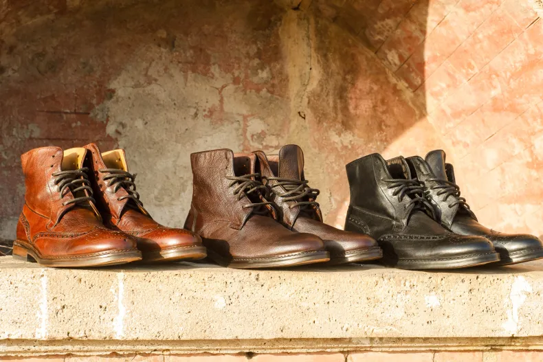 Handcrafted Amphibian In Dark Brown Buffalo