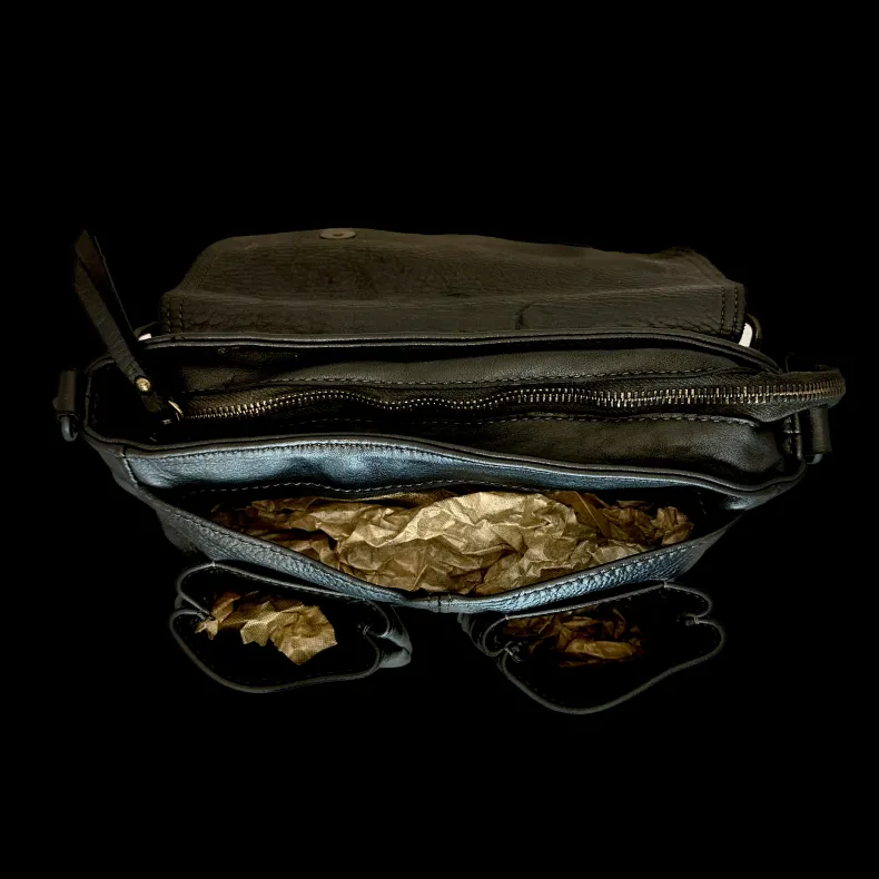 Handcrafted Bag With Interchangeable Handle And Shoulder Strap