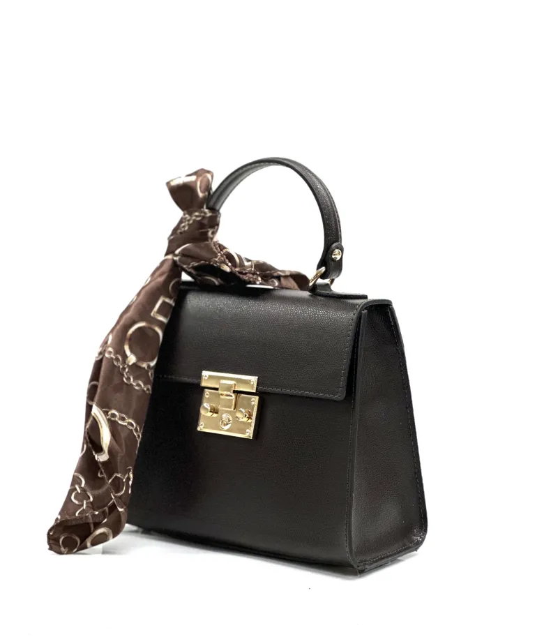 Handcrafted Bag With Buckle Closure