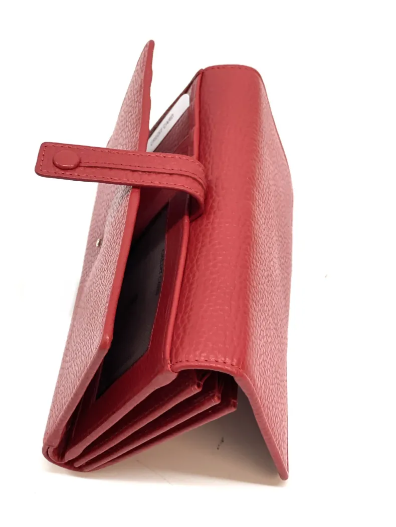 Handcrafted Leather Wallet 190 Dollar