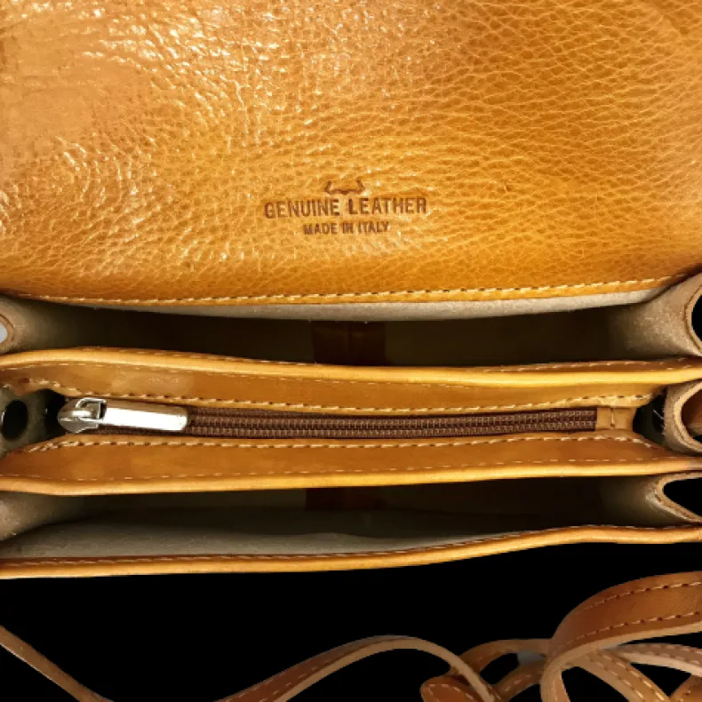 Handcrafted Messenger Bag With XS Shoulder Strap