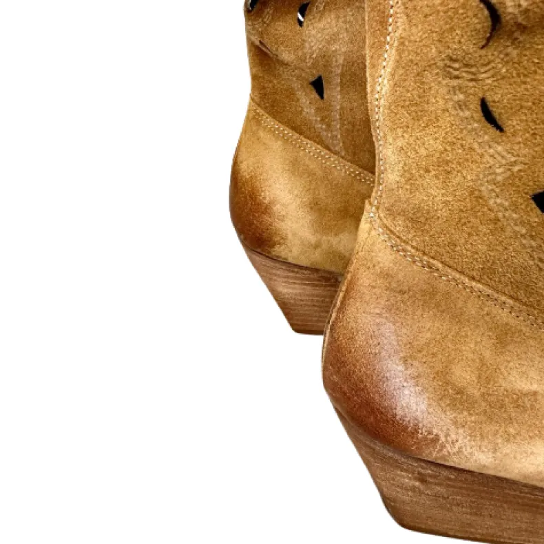 Handcrafted Texan In Lasered Leather Suede