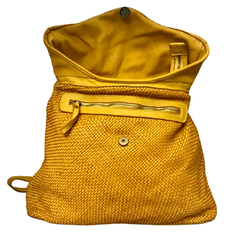 Handmade Backpack In Washed And Woven Leather