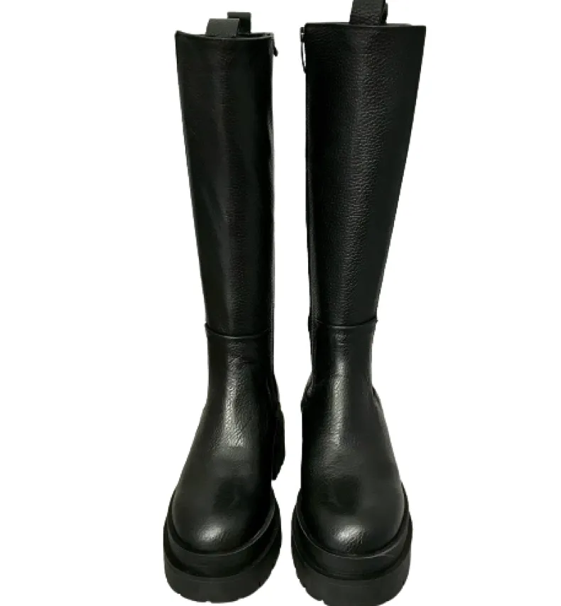 High Boot With Elastic And Zipper