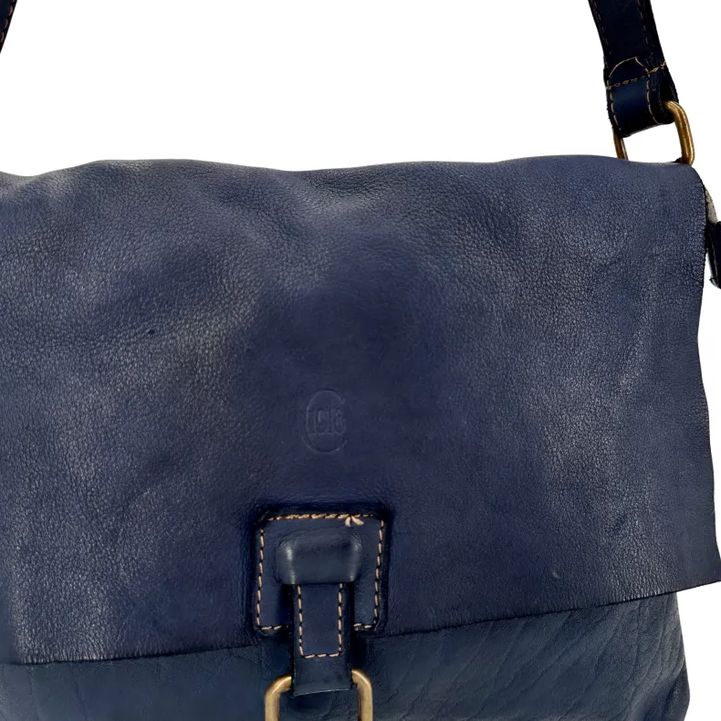 Meri – Smooth Leather Shoulder Bag