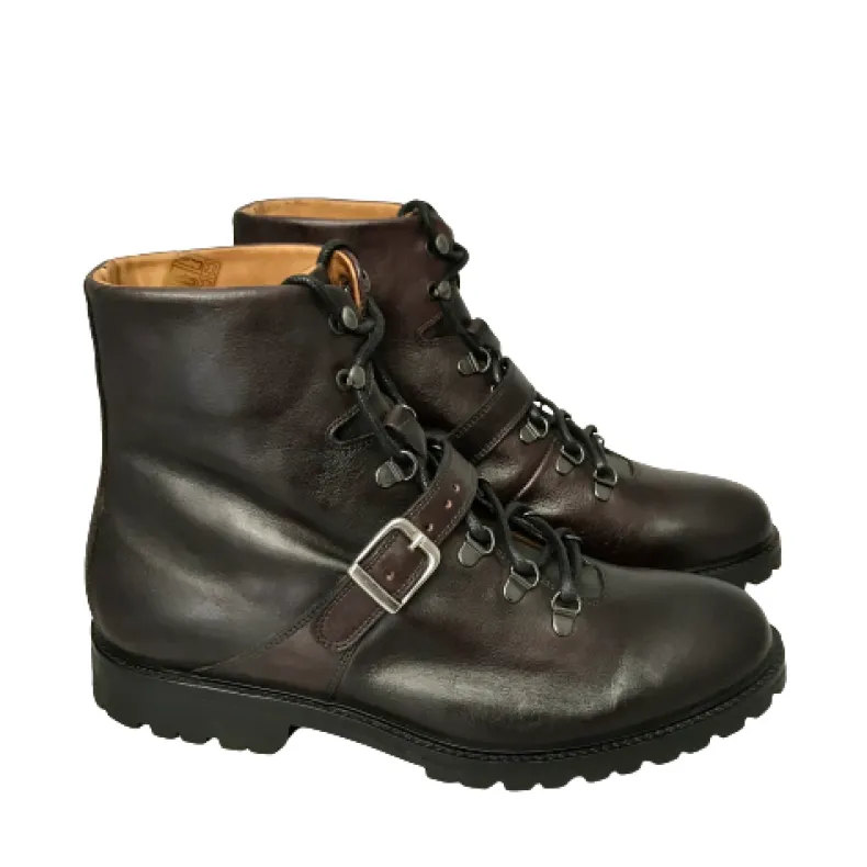 Plum Handcrafted Amphibian With Buckle