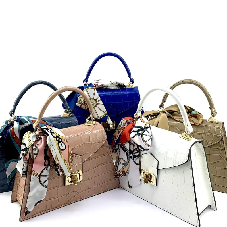 Poppy – Crocodile Leather Trapeze Bag