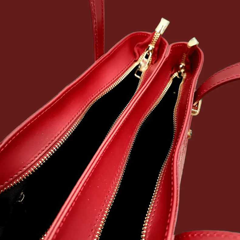 Rigid Bag With Floral Embroidery Effect