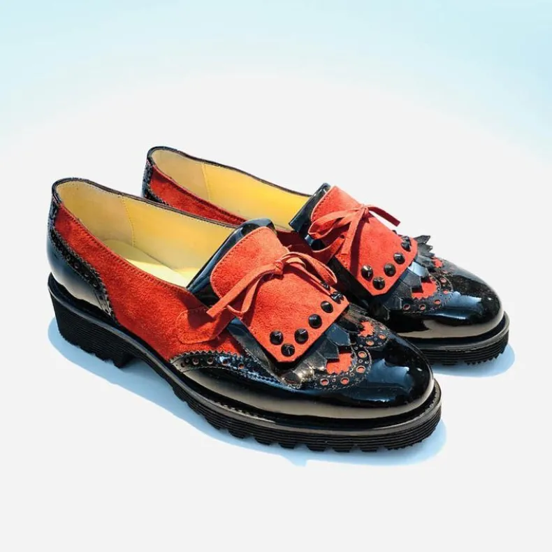 Two-tone Black / Red Moccasin
